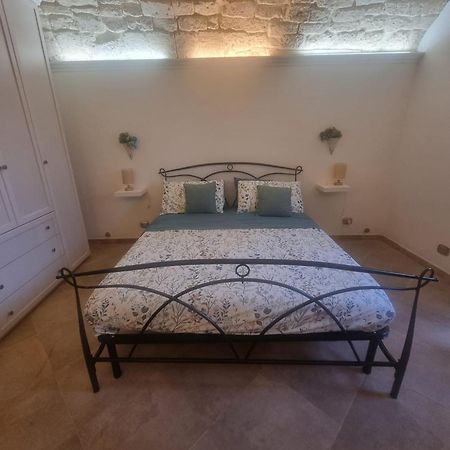 Domatio Melissa Hotel Sassari Bagian luar foto